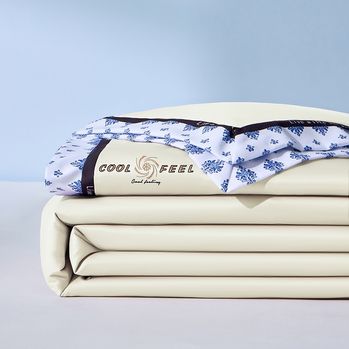 91家纺网 家纺一手货源 找家纺 联林2026新款纯色针织凉感丝空调被详情 奶白色-中灰