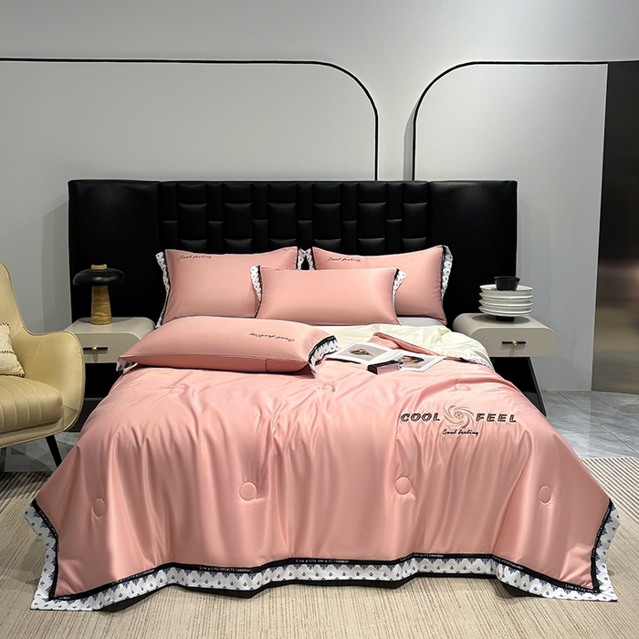 91家纺网 家纺一手货源 找家纺 联林2026新款纯色针织凉感丝空调被详情 奶油粉-奶白杏