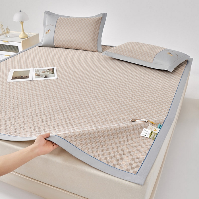 小牛席业 2026新款棋盘格冰丝席（腊肠狗贴布绣）凉席三件套-床席款 腊肠狗贴布绣-咖色