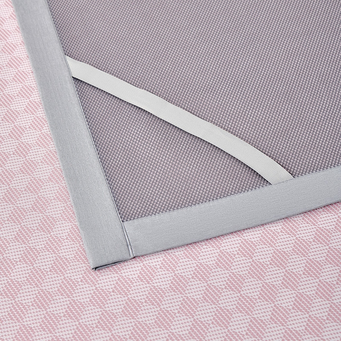 91家纺网 家纺一手货源 找家纺 小牛席业 2026新款棋盘格冰丝席（腊肠狗贴布绣）凉席三件套-床席款 腊肠狗贴布绣-粉色