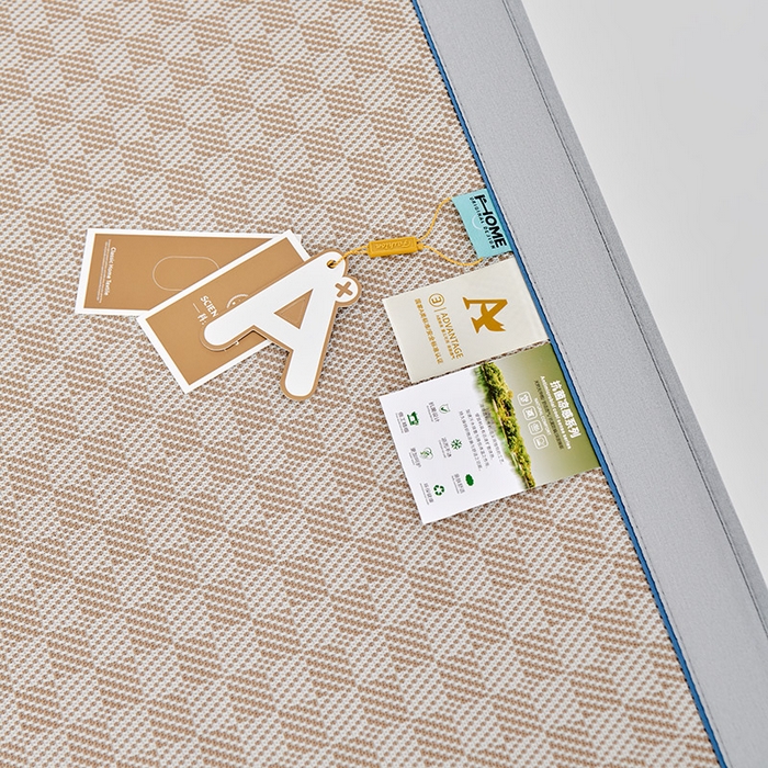 91家纺网 家纺一手货源 找家纺 小牛席业 2026新款棋盘格冰丝席（腊肠狗贴布绣）凉席三件套-床笠款 腊肠狗贴布绣-咖色