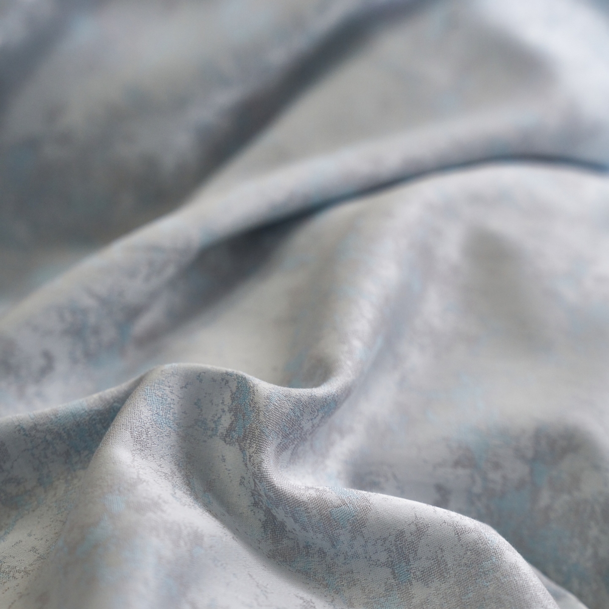 91家纺网 家纺一手货源 找家纺 安莱生活 2026新款天丝棉提花双拼埋绳款四件套 蓝雾花眠