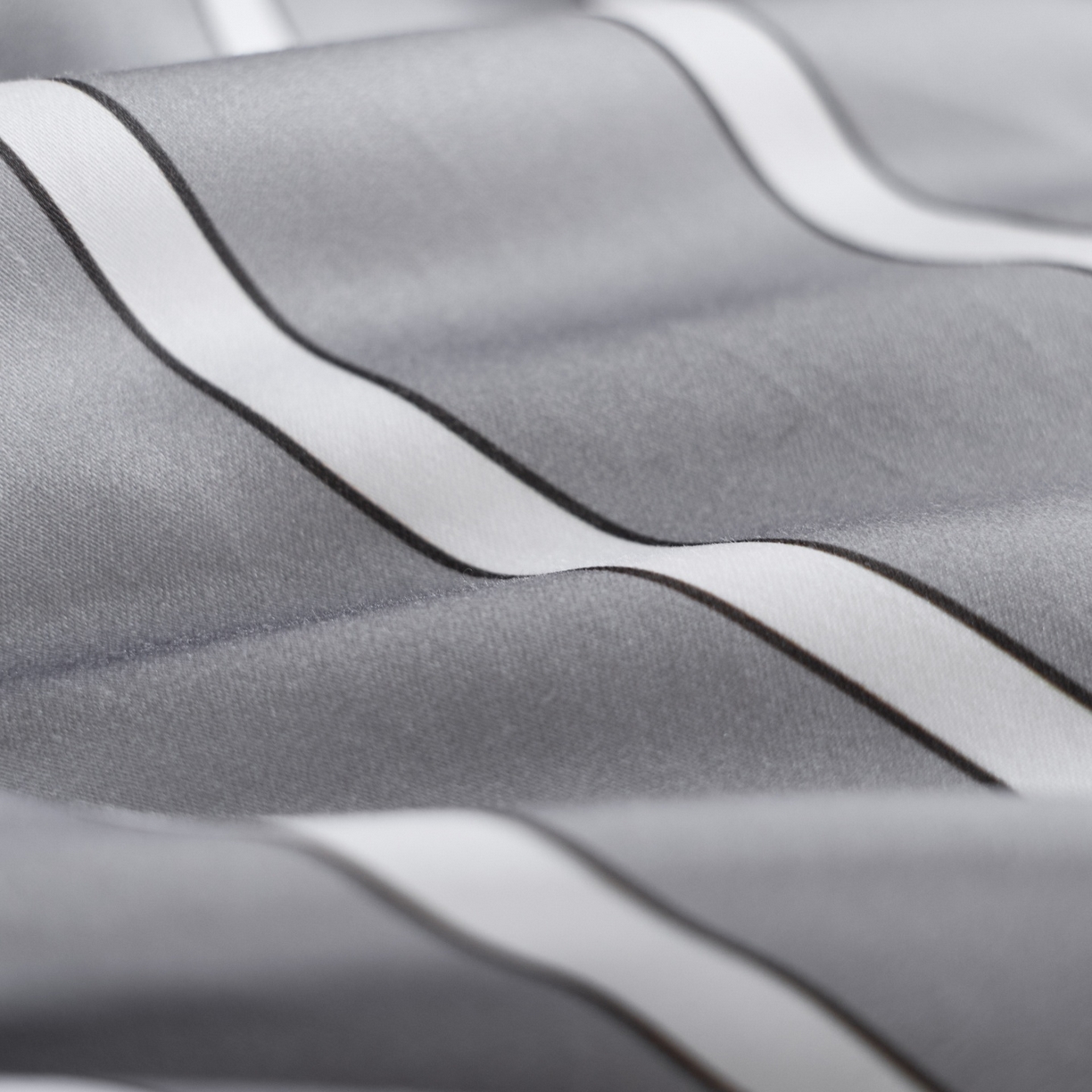 91家纺网 家纺一手货源 找家纺 安莱生活 2026新款天丝棉滚边款刺绣织序系列四件套 织序-银灰