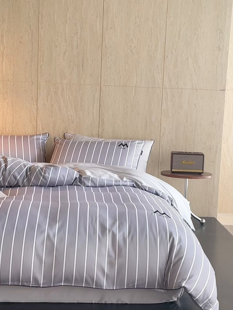 91家纺网 家纺一手货源 找家纺 安莱生活 2026新款天丝棉滚边款刺绣织序系列四件套 织序-银灰