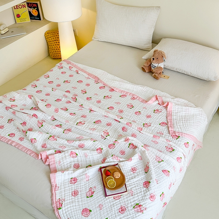 91家纺网 家纺一手货源 找家纺 慕婷家纺 2026新款婴儿纱布浴巾浴巾全棉六层纱布泡泡纱布毛巾被 桃气多多