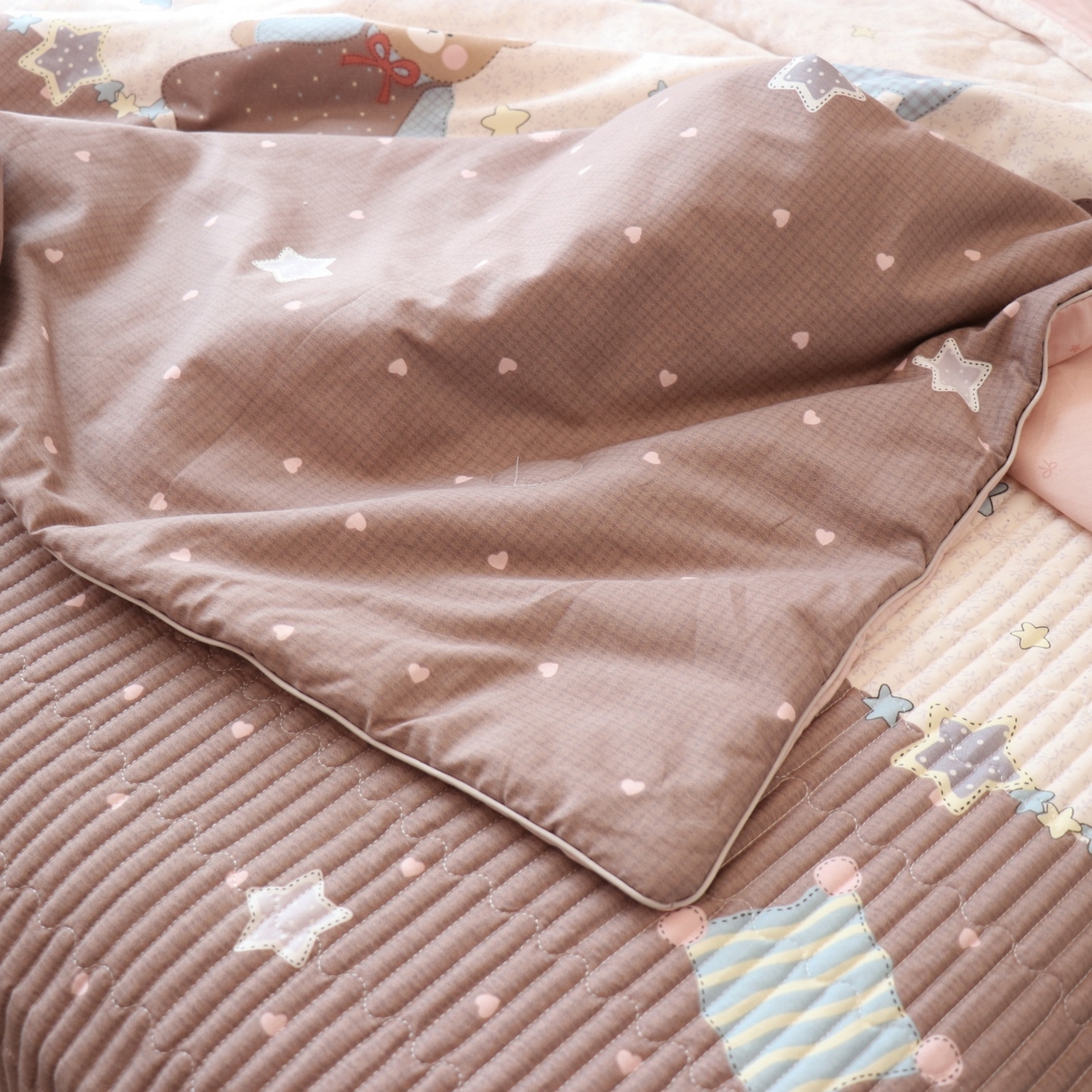 91家纺网 家纺一手货源 找家纺 孑寐家纺 2026新款全棉纯棉多功能夏被床盖四件套夏凉被空调被 假日野餐