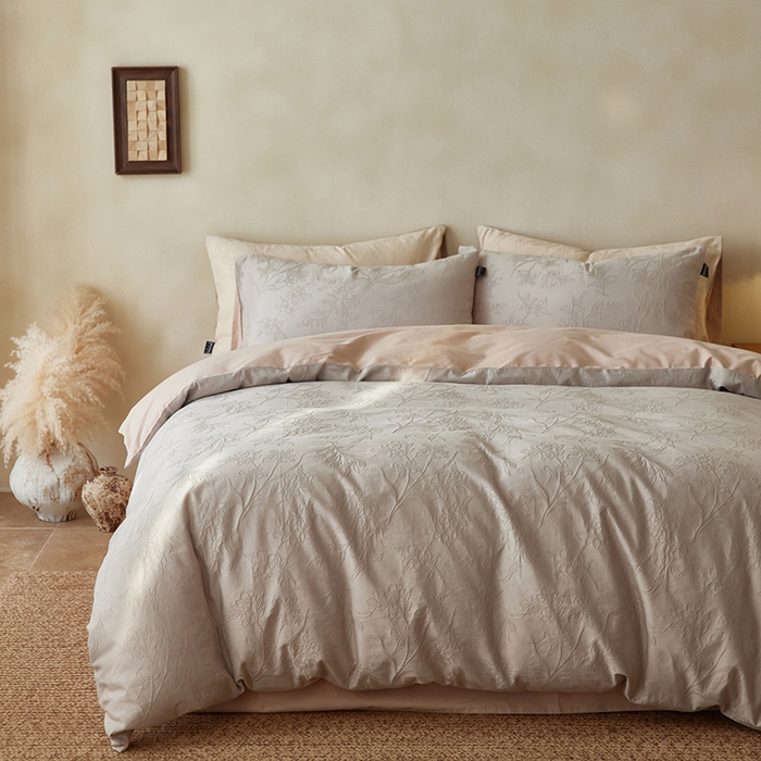 91家纺网 家纺一手货源 找家纺 2026新款A类13372全棉水洗提花四件套-翩然梦蝶系列