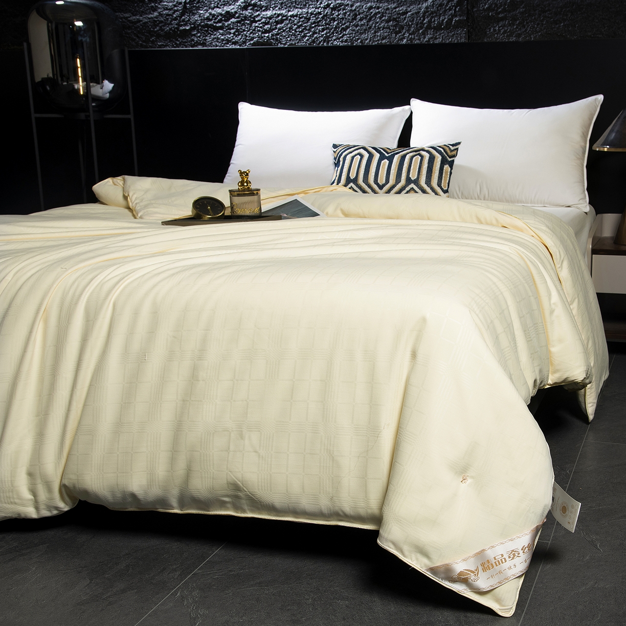 91家纺网 家纺一手货源 找家纺 （总）鑫田家纺 2026新款直播爆款蚕丝被100%蚕丝被品牌代工蚕丝被