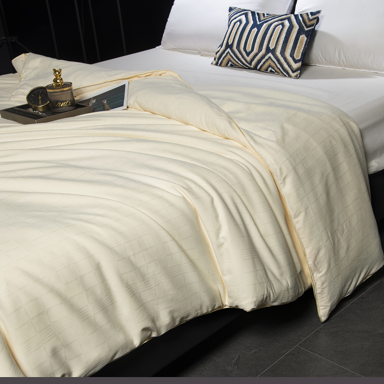 91家纺网 家纺一手货源 找家纺 （总）鑫田家纺 2026新款直播爆款蚕丝被100%蚕丝被品牌代工蚕丝被