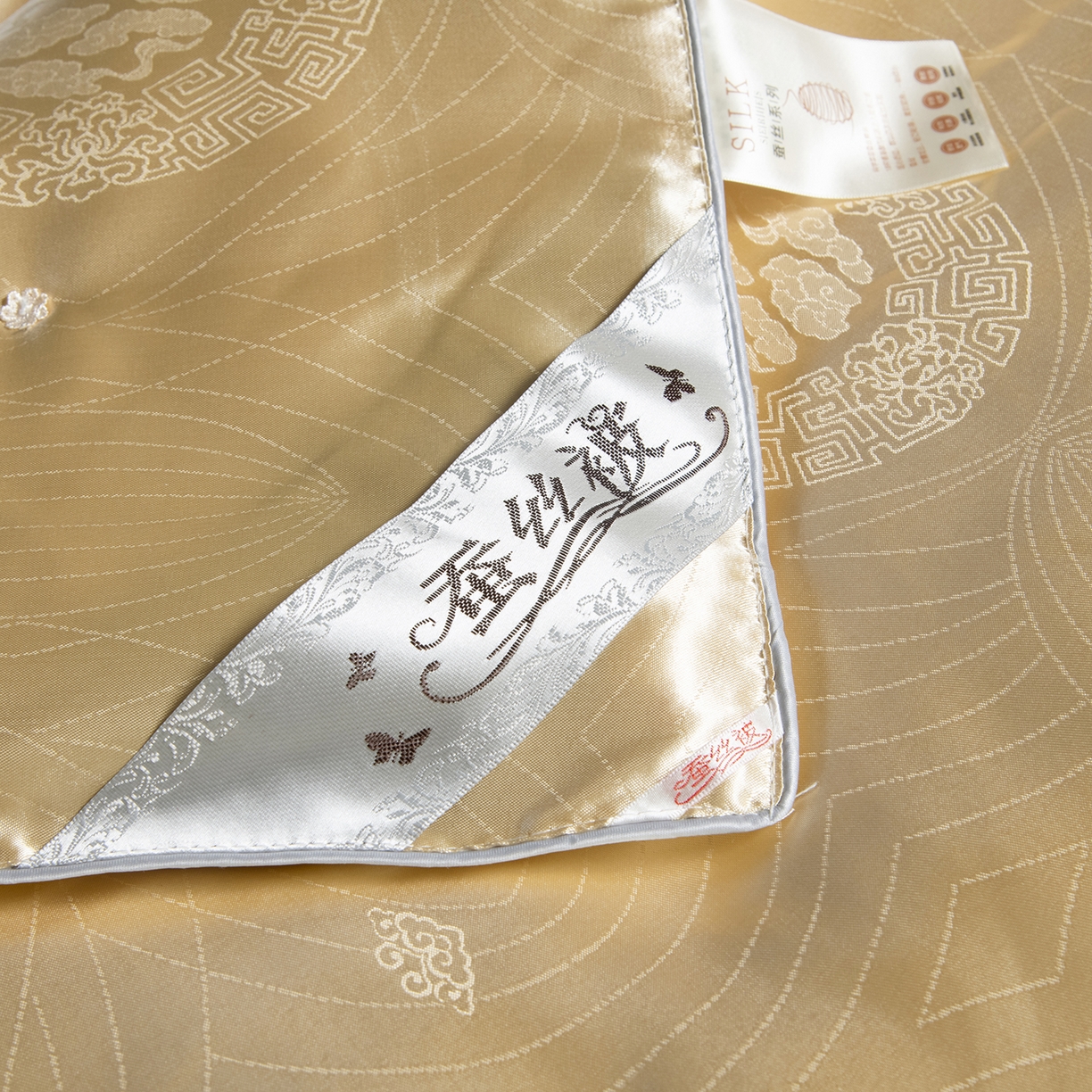 91家纺网 家纺一手货源 找家纺 鑫田家纺 2026新款直播爆款蚕丝被100%蚕丝被品牌代工蚕丝被 提花面料