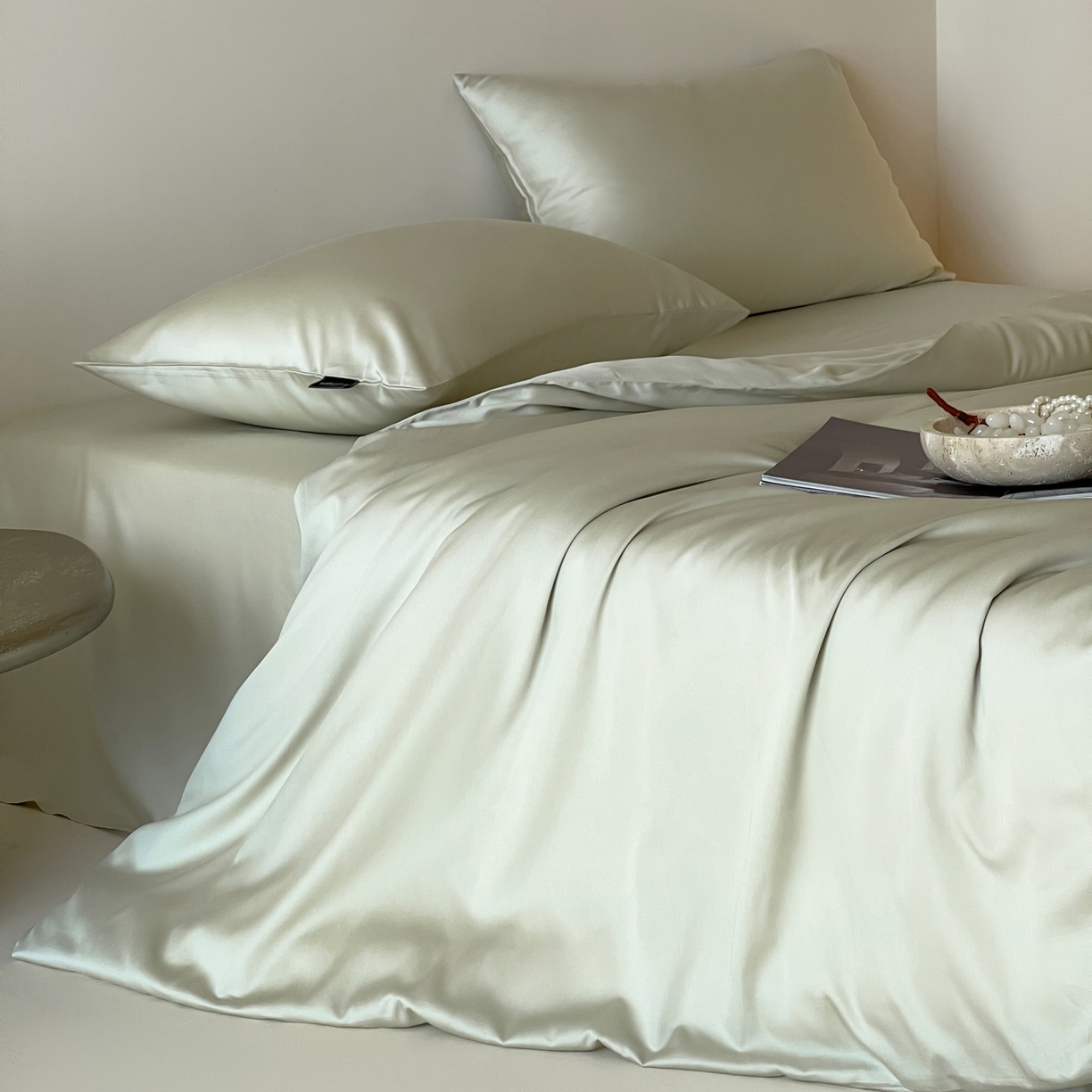 91家纺网 家纺一手货源 找家纺 三味舒屋 2026新款凉风小奢绸60S兰精天丝纯色四件套 象牙白