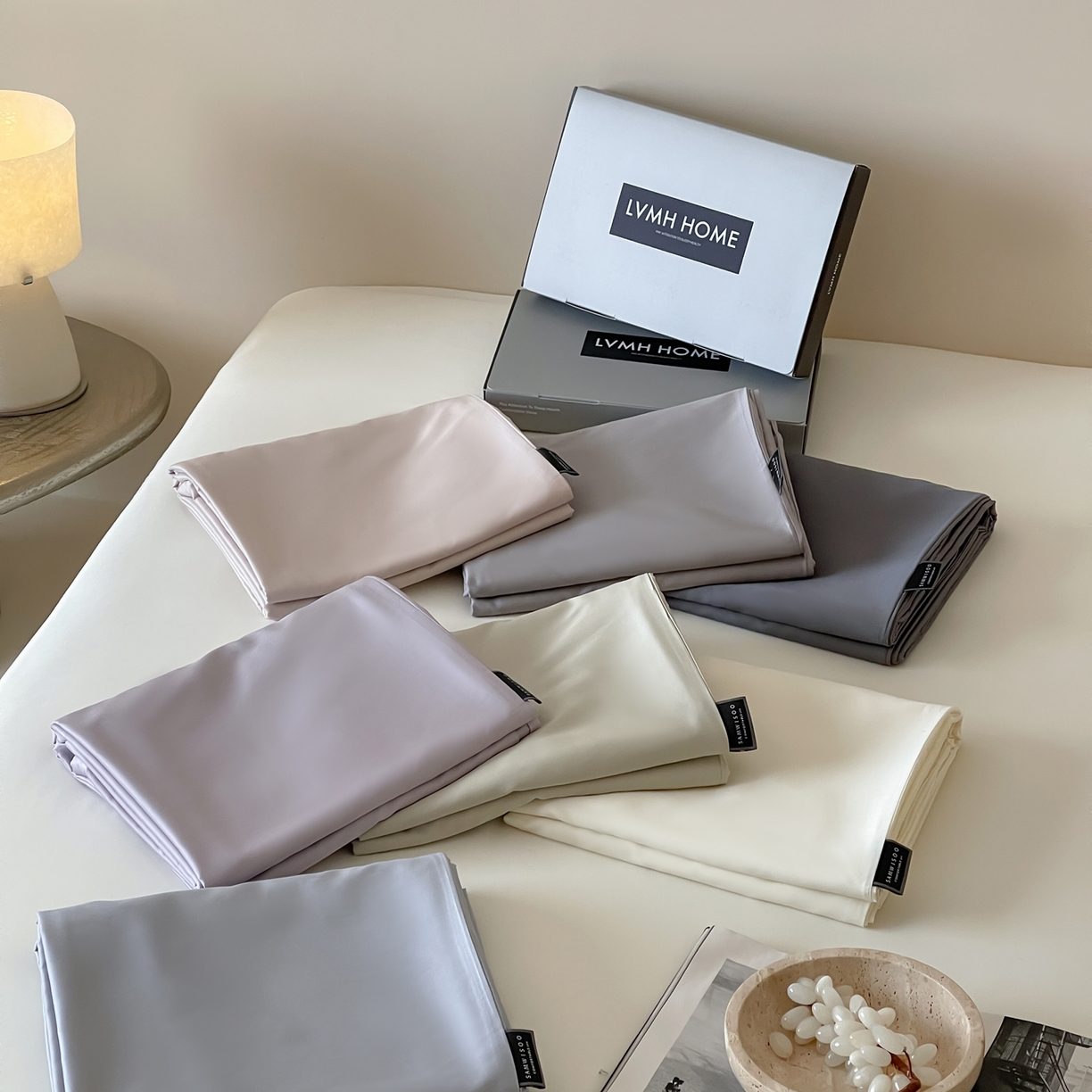 91家纺网 家纺一手货源 找家纺 三味舒屋 2026新款凉风小奢绸60S兰精天丝纯色四件套 组合图仅供展示-不可下单