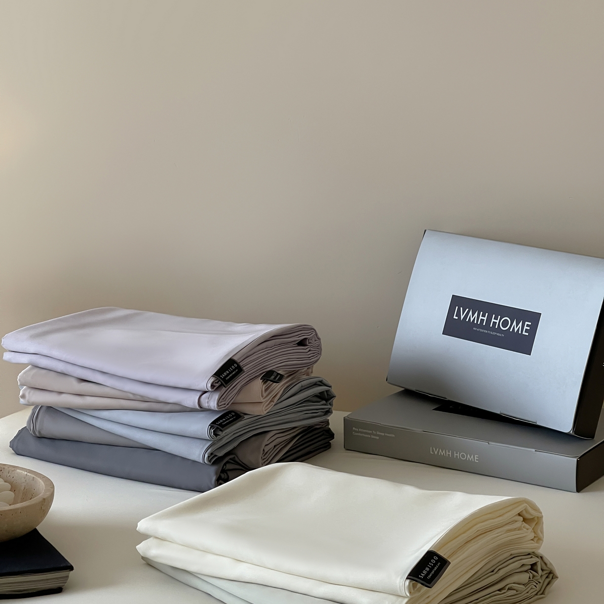 91家纺网 家纺一手货源 找家纺 三味舒屋 2026新款凉风小奢绸60S兰精天丝纯色四件套 组合图仅供展示-不可下单