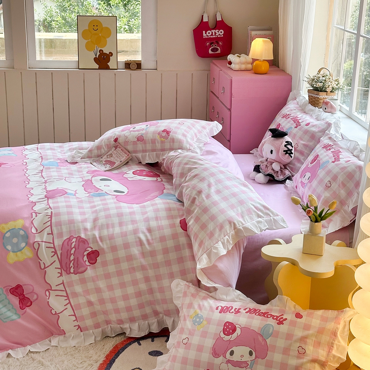 91家纺网 家纺一手货源 找家纺 玉元坊 2026新款儿童卡通全棉纯棉花边被套正版授权三丽鸥美乐蒂大版四件套 大版花边-星黛美乐蒂