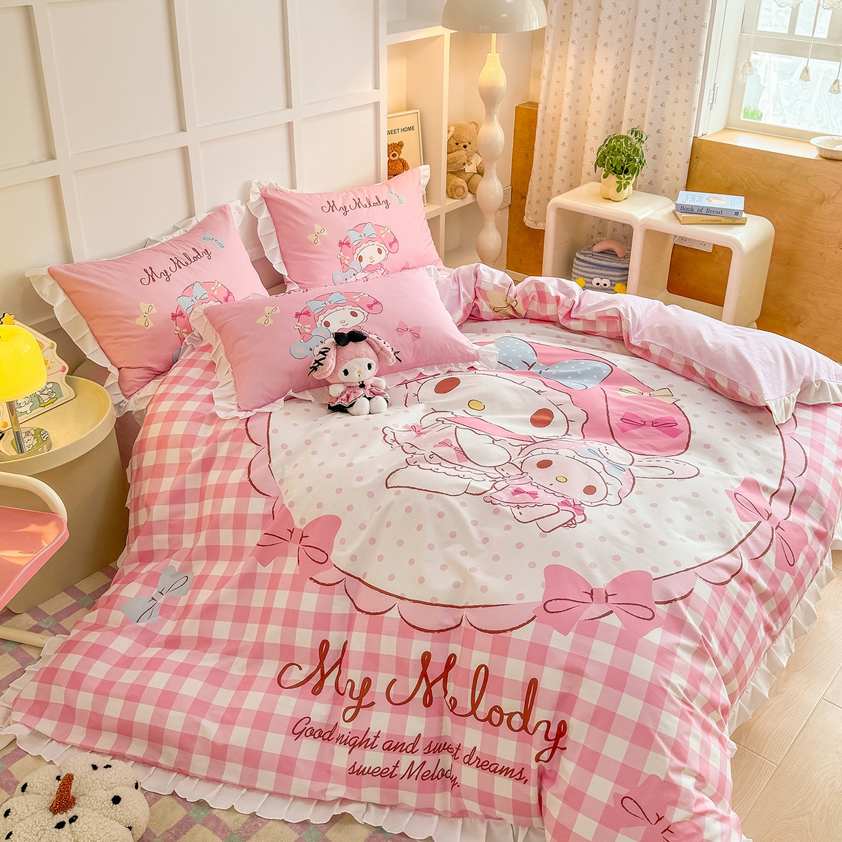 91家纺网 家纺一手货源 找家纺 玉元坊 2026新款儿童卡通全棉纯棉花边被套正版授权三丽鸥美乐蒂大版四件套 大版花边-玩偶美乐蒂