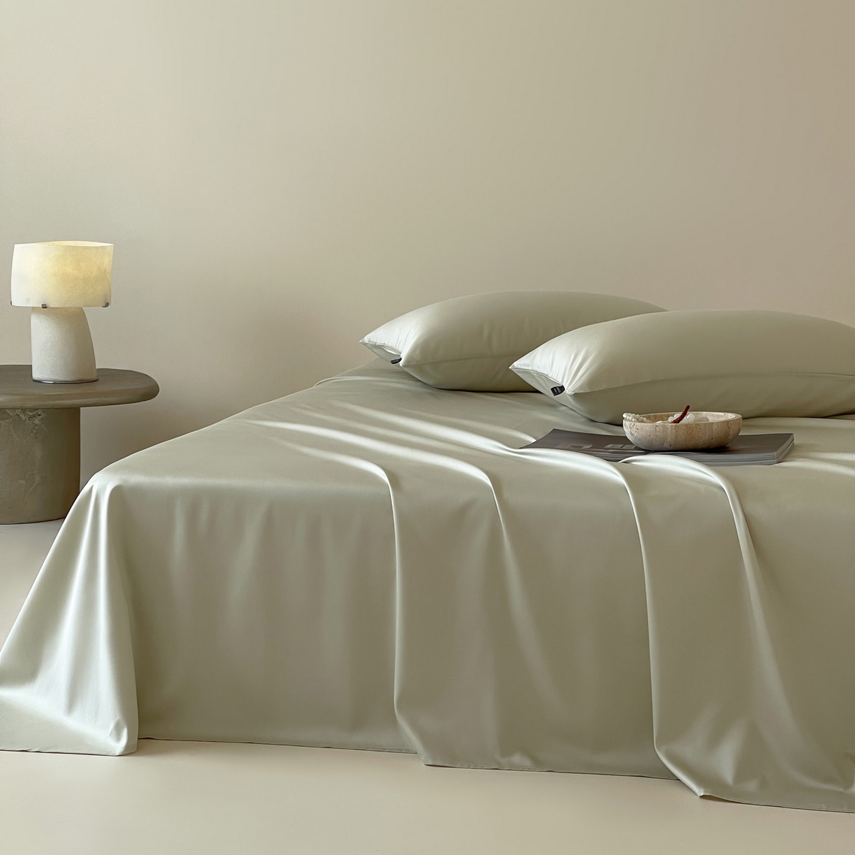 91家纺网 家纺一手货源 找家纺 三味舒屋 2026新款凉风小奢绸60S兰精天丝纯色单品系列-单床单床单单件 象牙白