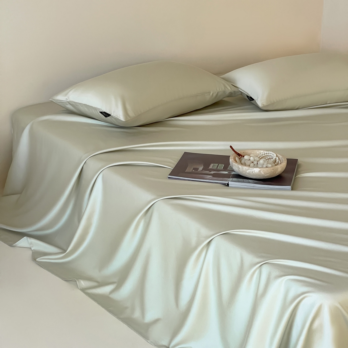 91家纺网 家纺一手货源 找家纺 三味舒屋 2026新款凉风小奢绸60S兰精天丝纯色单品系列-单床单床单单件 象牙白