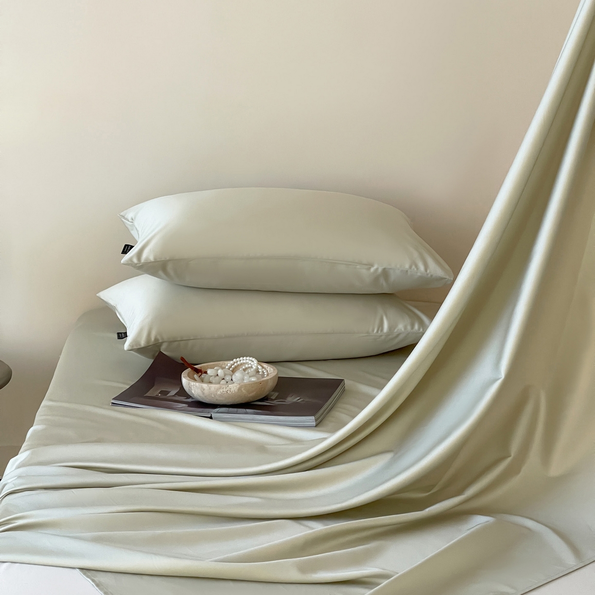 91家纺网 家纺一手货源 找家纺 三味舒屋 2026新款凉风小奢绸60S兰精天丝纯色单品系列-单床单床单单件 象牙白