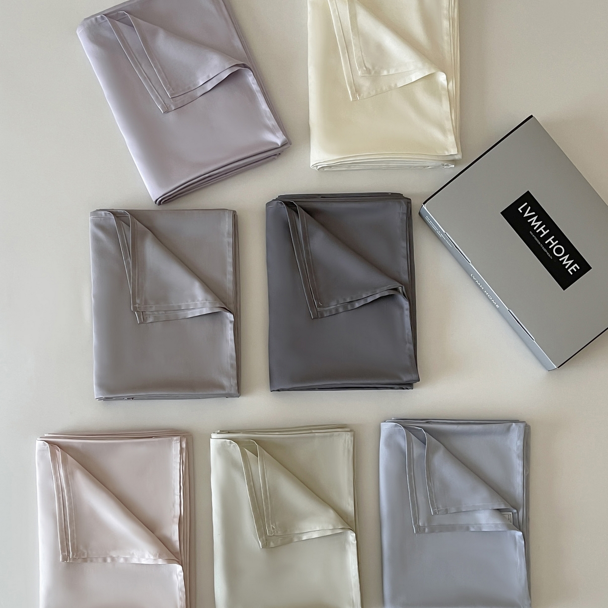 91家纺网 家纺一手货源 找家纺 三味舒屋 2026新款凉风小奢绸60S兰精天丝纯色单品系列-单床单床单单件 组合图仅供展示-不可下单