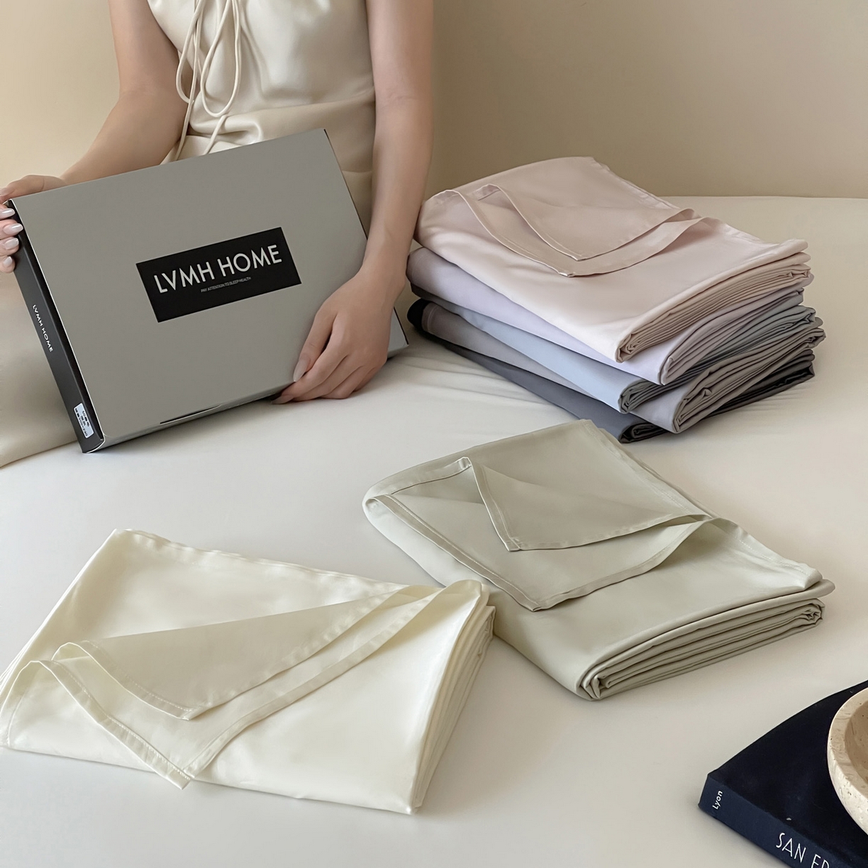 91家纺网 家纺一手货源 找家纺 三味舒屋 2026新款凉风小奢绸60S兰精天丝纯色单品系列-单床单床单单件 组合图仅供展示-不可下单