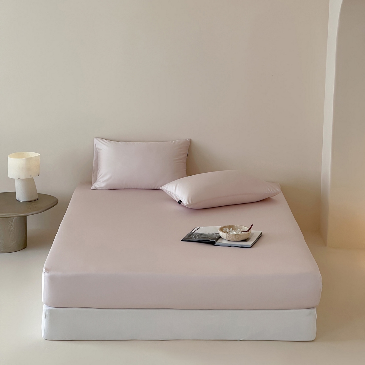 91家纺网 家纺一手货源 找家纺 （总）三味舒屋 2026新款凉风小奢绸60S兰精天丝纯色单品系列-单床笠 床笠单件