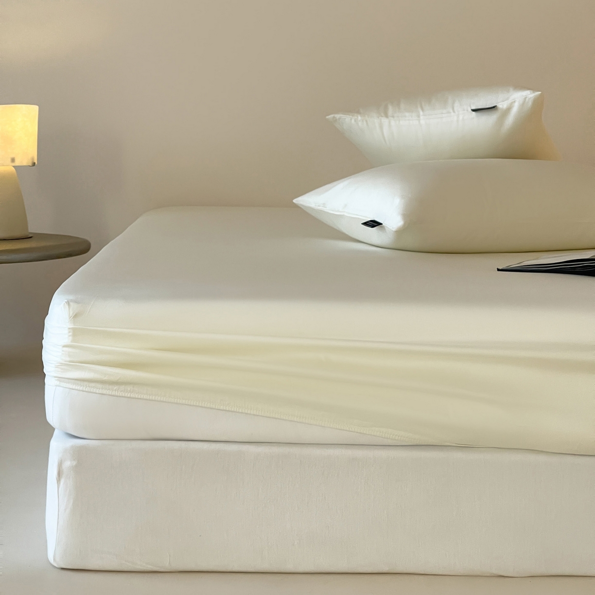 91家纺网 家纺一手货源 找家纺 （总）三味舒屋 2026新款凉风小奢绸60S兰精天丝纯色单品系列-单床笠 床笠单件