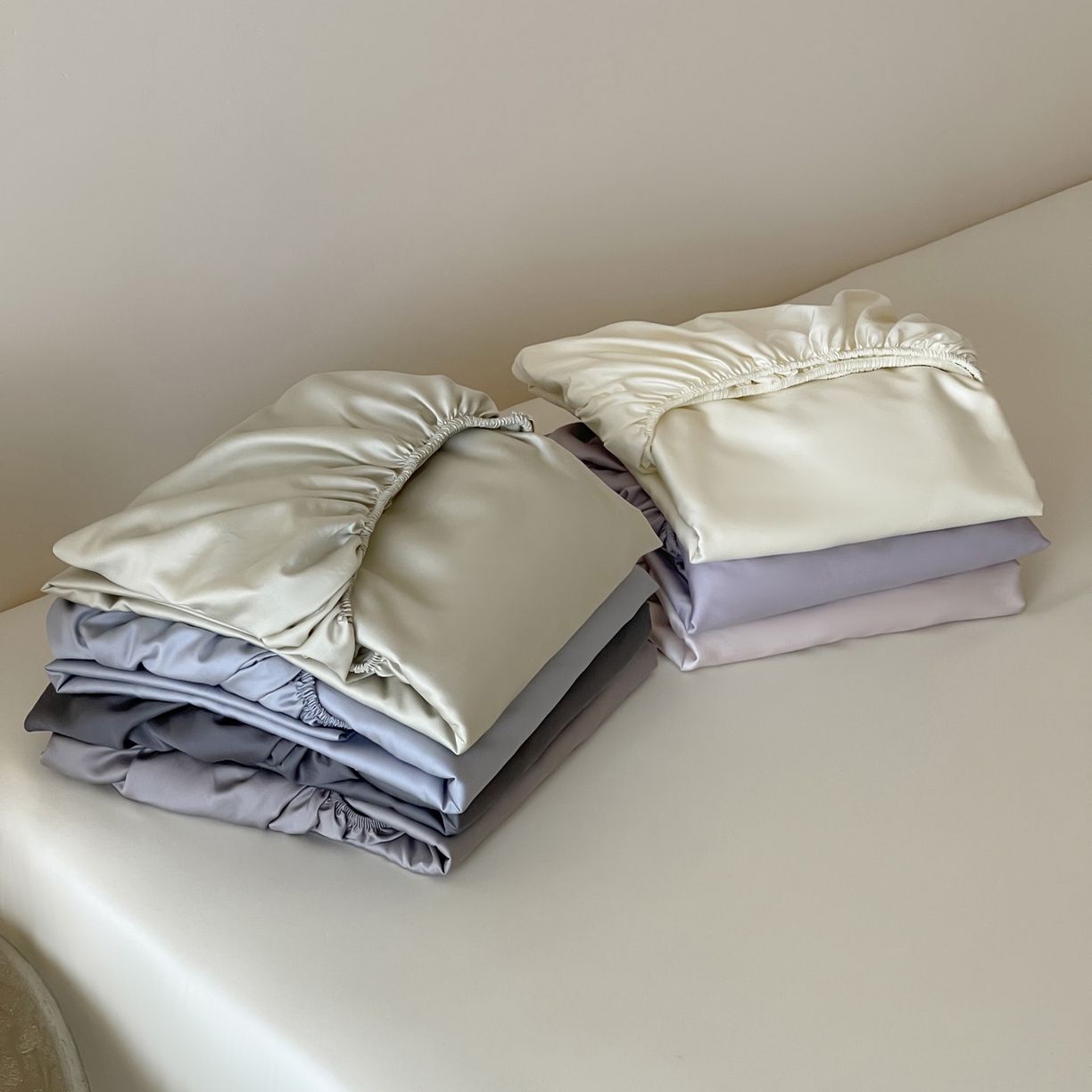 91家纺网 家纺一手货源 找家纺 三味舒屋 2026新款凉风小奢绸60S兰精天丝纯色单品系列-单床笠 床笠单件 组合图仅供展示-不可下单