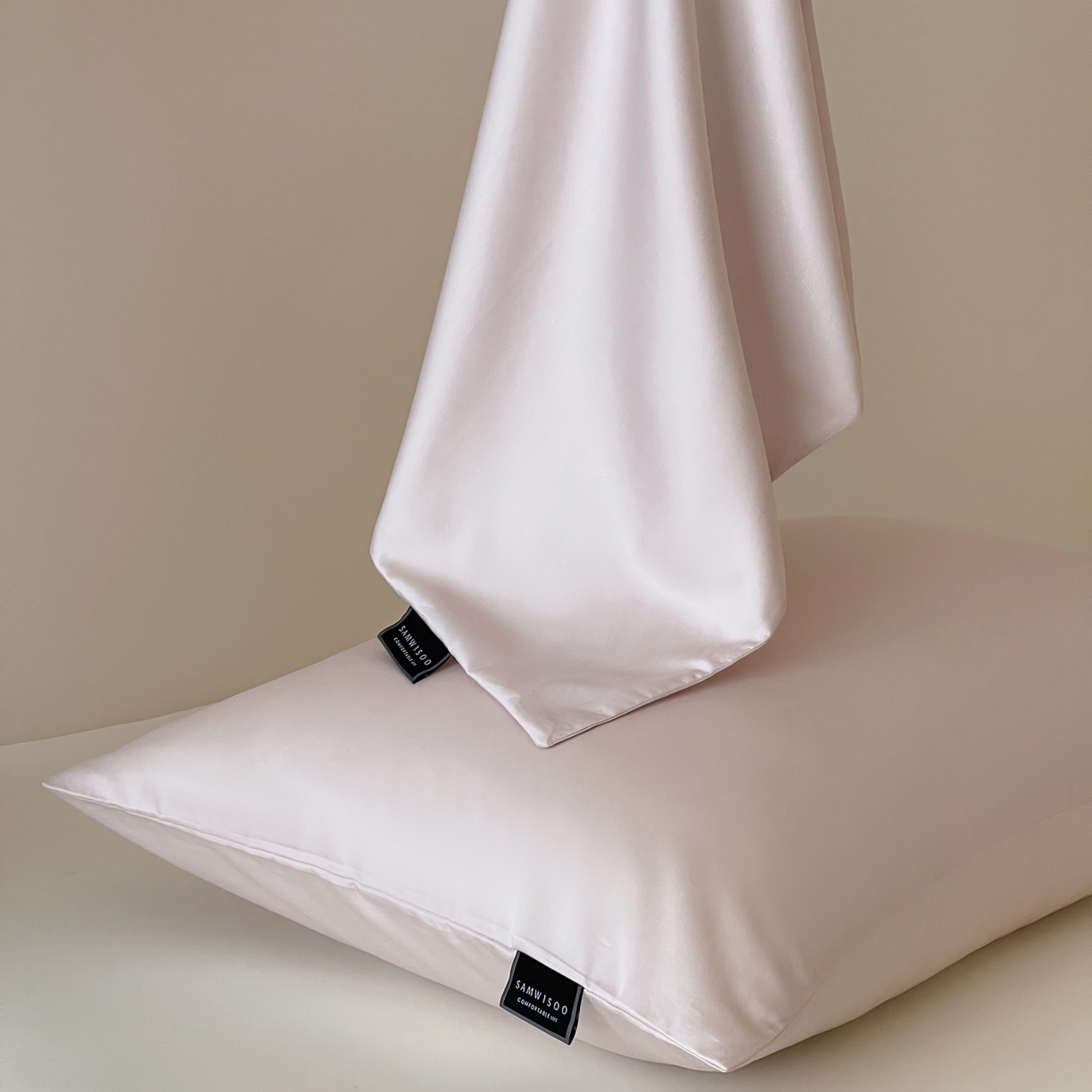 91家纺网 家纺一手货源 找家纺 三味舒屋 2026新款凉风小奢绸60S兰精天丝纯色单品系列-单枕套枕套单件 斯卡其粉