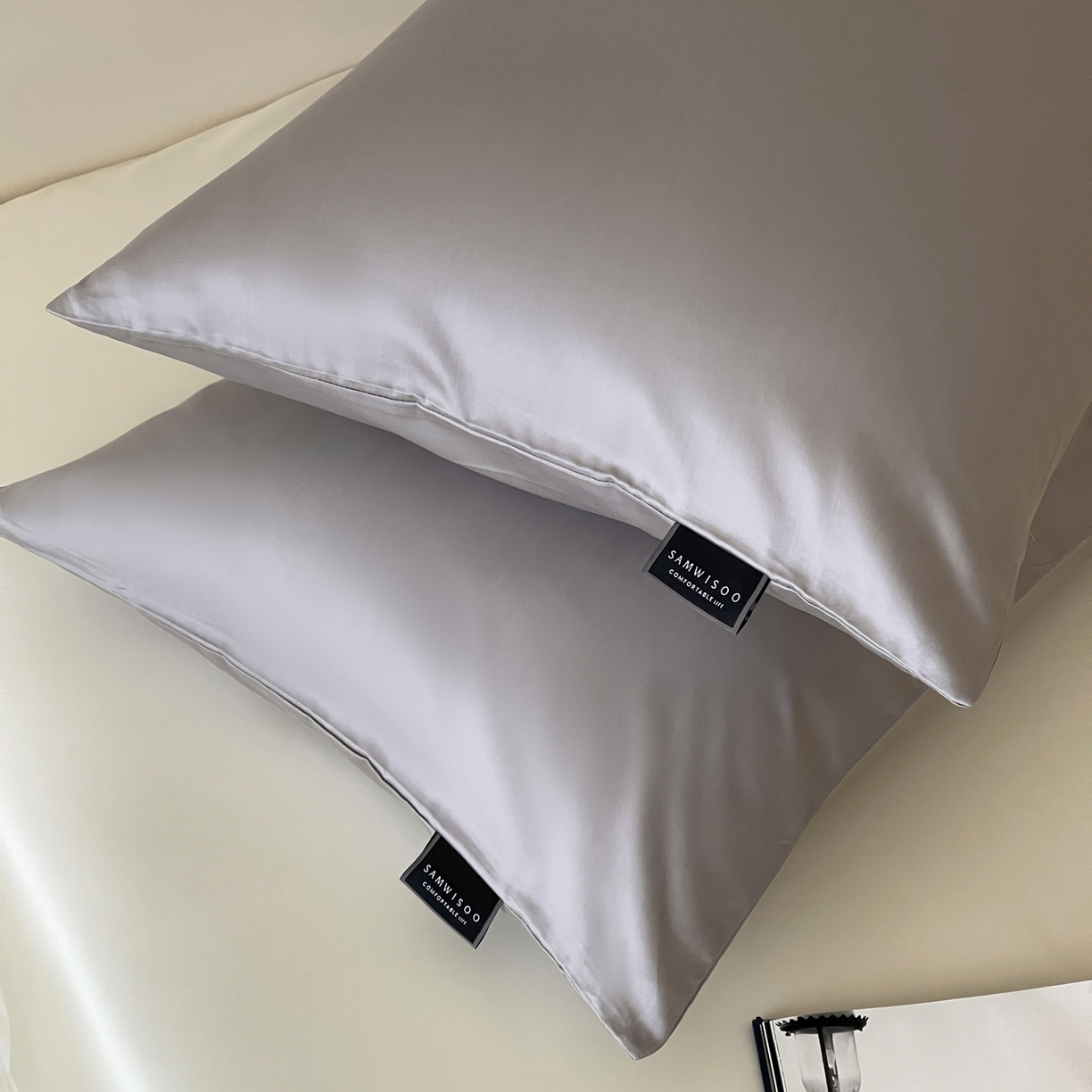 91家纺网 家纺一手货源 找家纺 三味舒屋 2026新款凉风小奢绸60S兰精天丝纯色单品系列-单枕套枕套单件 烟灰色