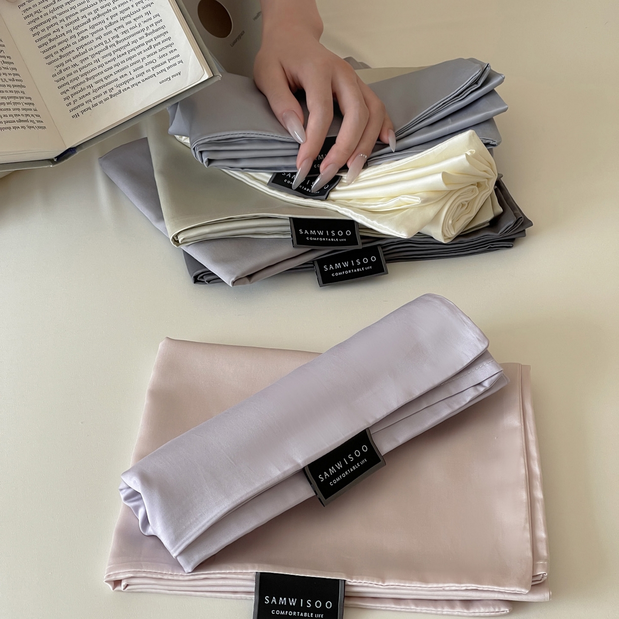 91家纺网 家纺一手货源 找家纺 三味舒屋 2026新款凉风小奢绸60S兰精天丝纯色单品系列-单枕套枕套单件 组合图仅供展示-不可下单