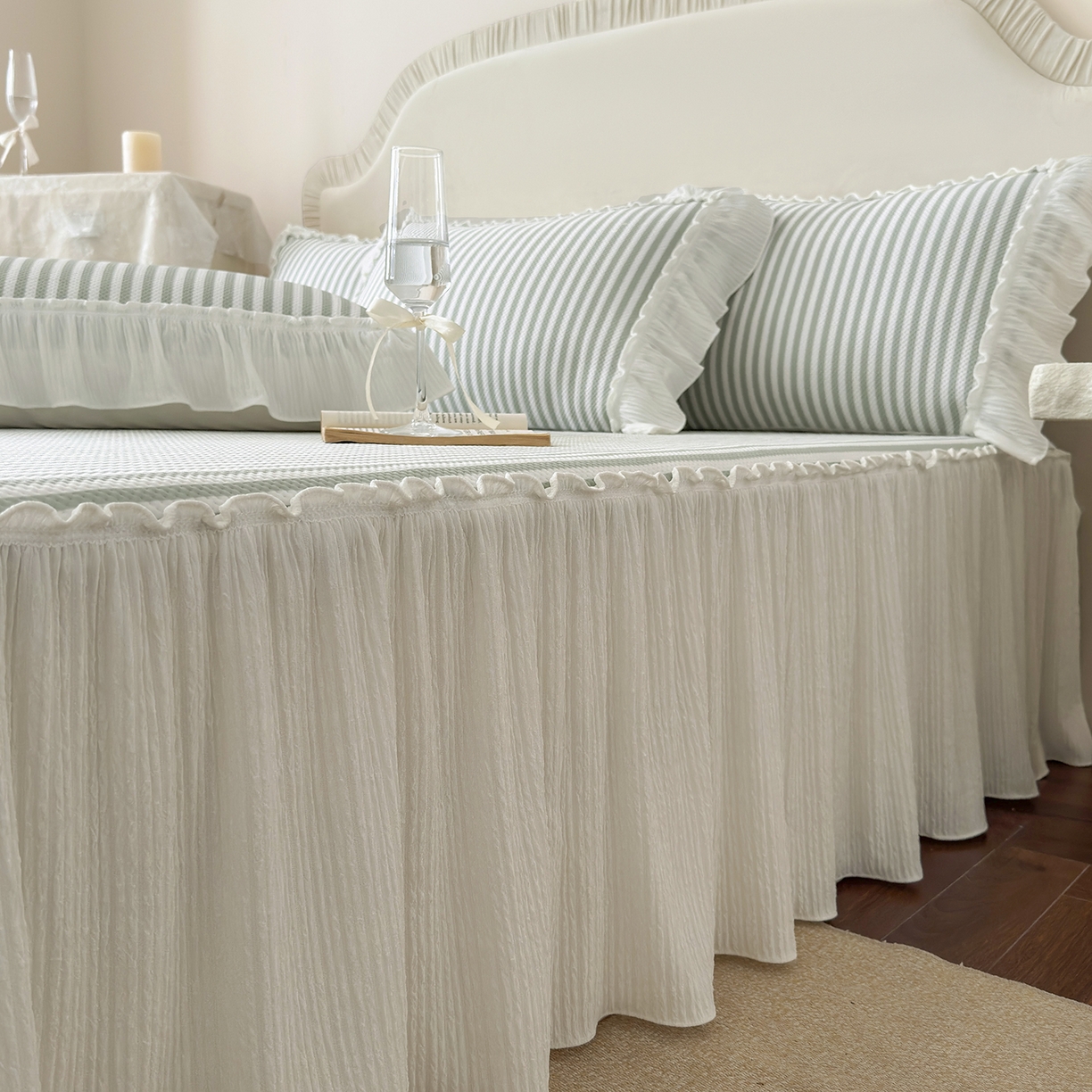 91家纺网 家纺一手货源 找家纺 乐朵家居 2026新款 爱丽丝（加厚复合） 凉豆豆凉席三件套 绿