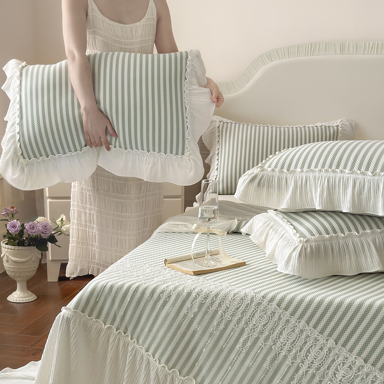 91家纺网 家纺一手货源 找家纺 乐朵家居 2026新款 爱丽丝（加厚复合） 凉豆豆凉席三件套 绿