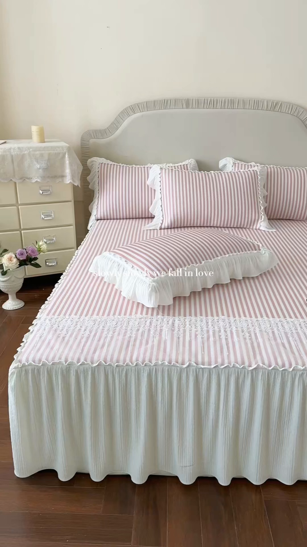 91家纺网 家纺一手货源 找家纺 （总）乐朵家居 2026新款 爱丽丝（加厚复合） 凉豆豆凉席三件套