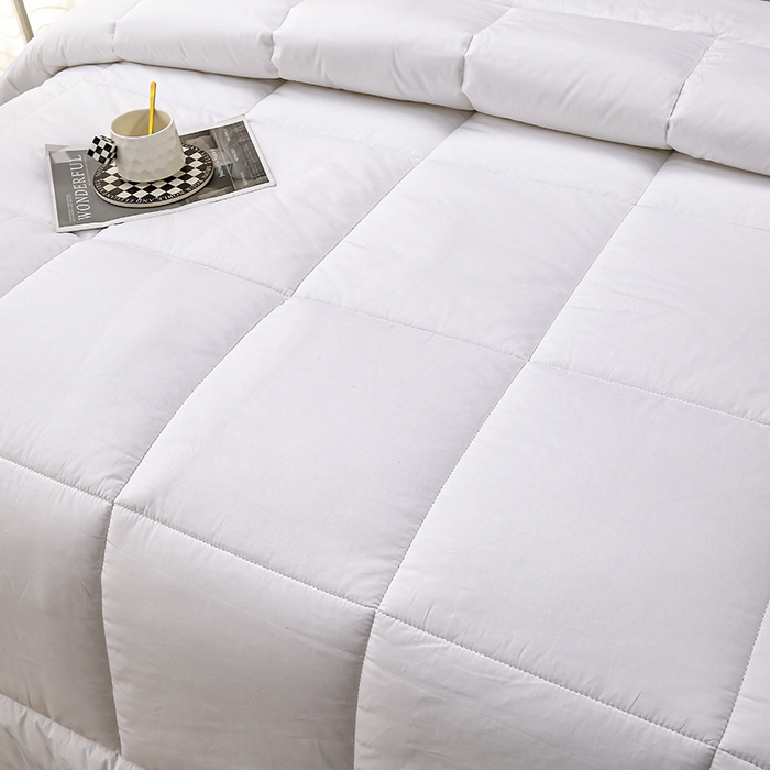 91家纺网 家纺一手货源 找家纺 （总）锦兴酒店布草 2026新款酒店被芯宾馆被芯40s纯棉防羽喷气磨毛滚边双针边被芯