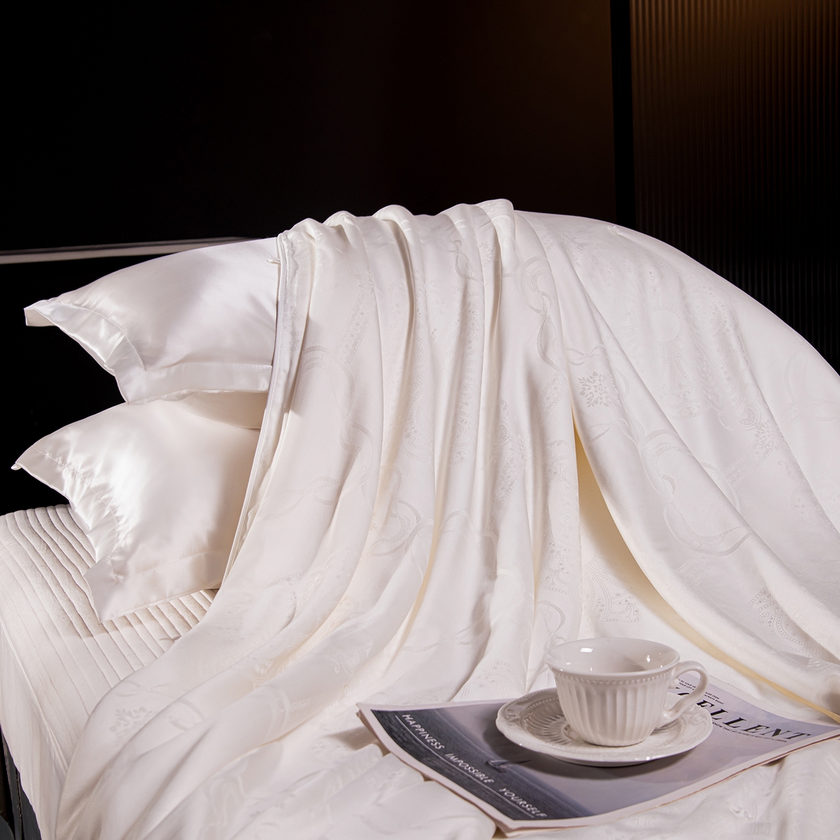 91家纺网 家纺一手货源 找家纺 合欢（原天一阁） 2026春夏新款60支贡缎提花竹棉100%蚕丝夏被春秋被 珍珠白