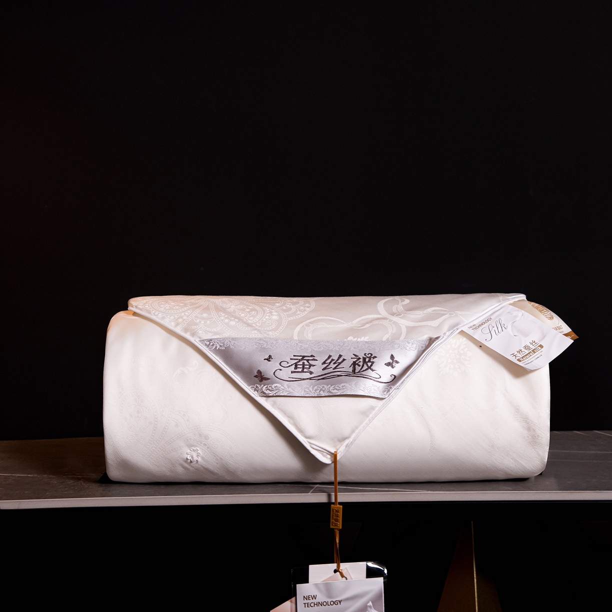 91家纺网 家纺一手货源 找家纺 合欢（原天一阁） 2026春夏新款60支贡缎提花竹棉100%蚕丝夏被春秋被 珍珠白
