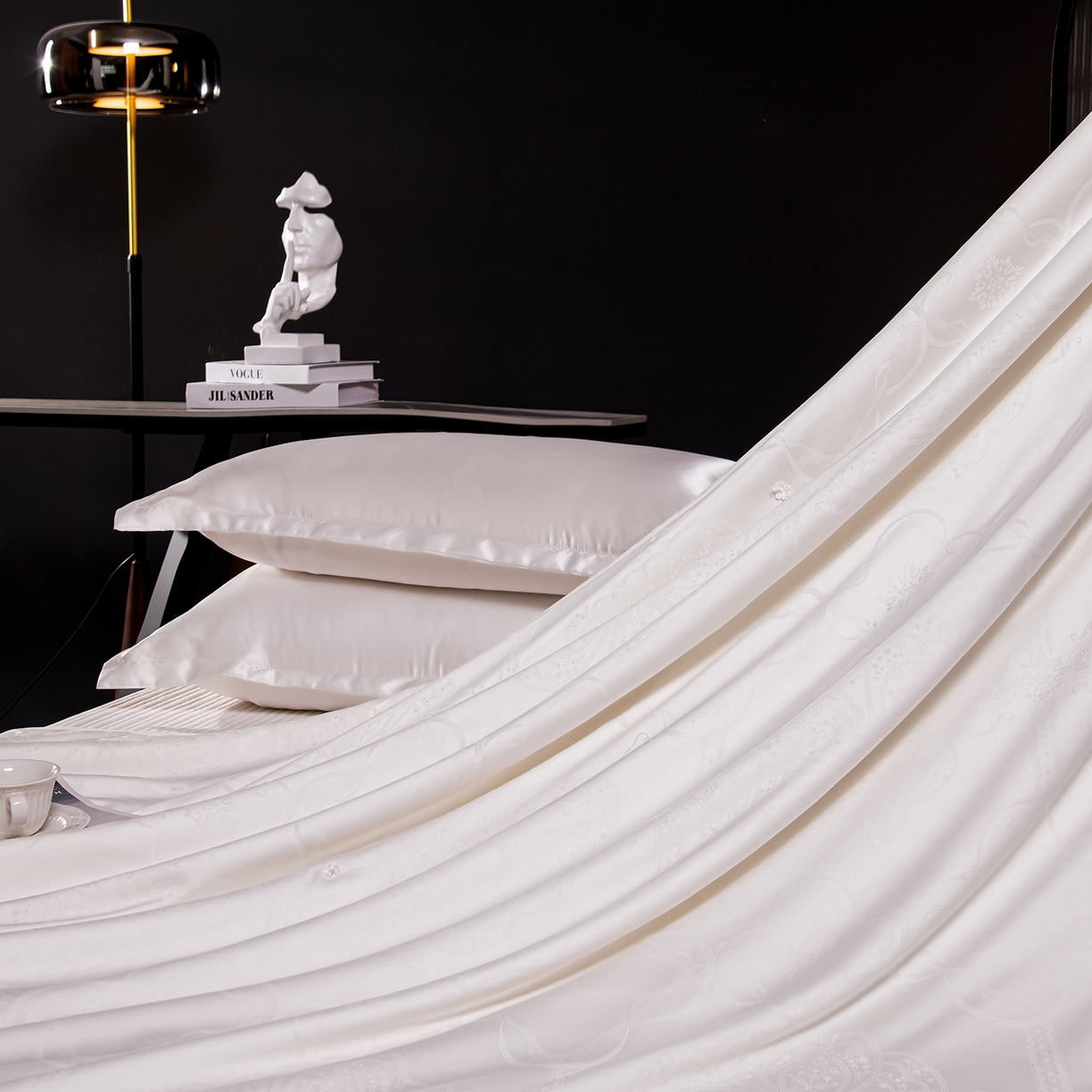 91家纺网 家纺一手货源 找家纺 合欢（原天一阁） 2026春夏新款60支贡缎提花竹棉100%蚕丝夏被春秋被 珍珠白