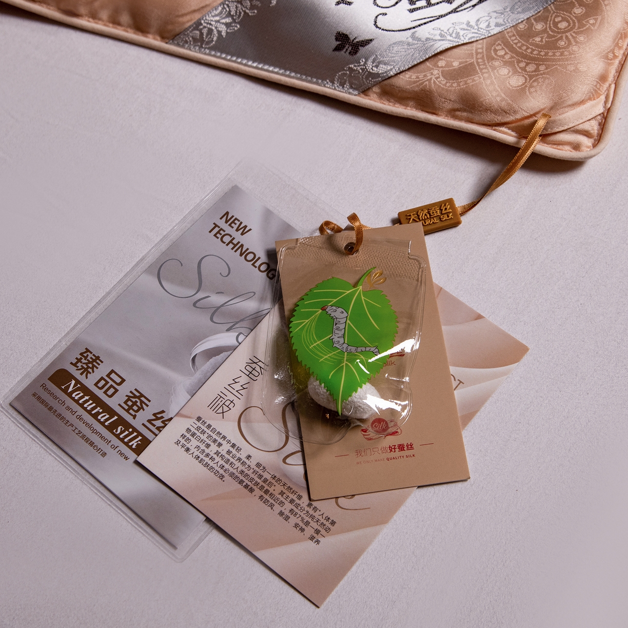 91家纺网 家纺一手货源 找家纺 合欢（原天一阁） 2026春夏新款60支贡缎提花竹棉100%蚕丝夏被春秋被 香槟金