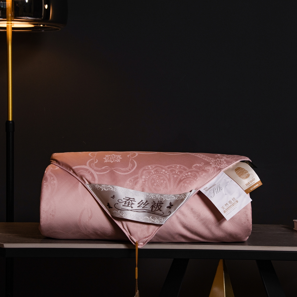 91家纺网 家纺一手货源 找家纺 合欢（原天一阁） 2026春夏新款60支贡缎提花竹棉100%蚕丝夏被春秋被 豆沙