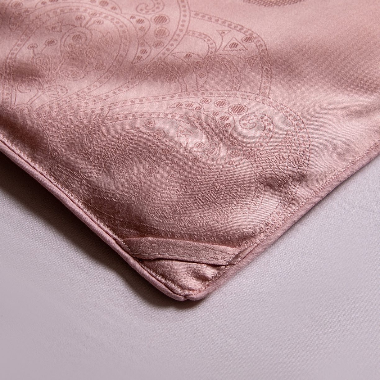 91家纺网 家纺一手货源 找家纺 合欢（原天一阁） 2026春夏新款60支贡缎提花竹棉100%蚕丝夏被春秋被 豆沙