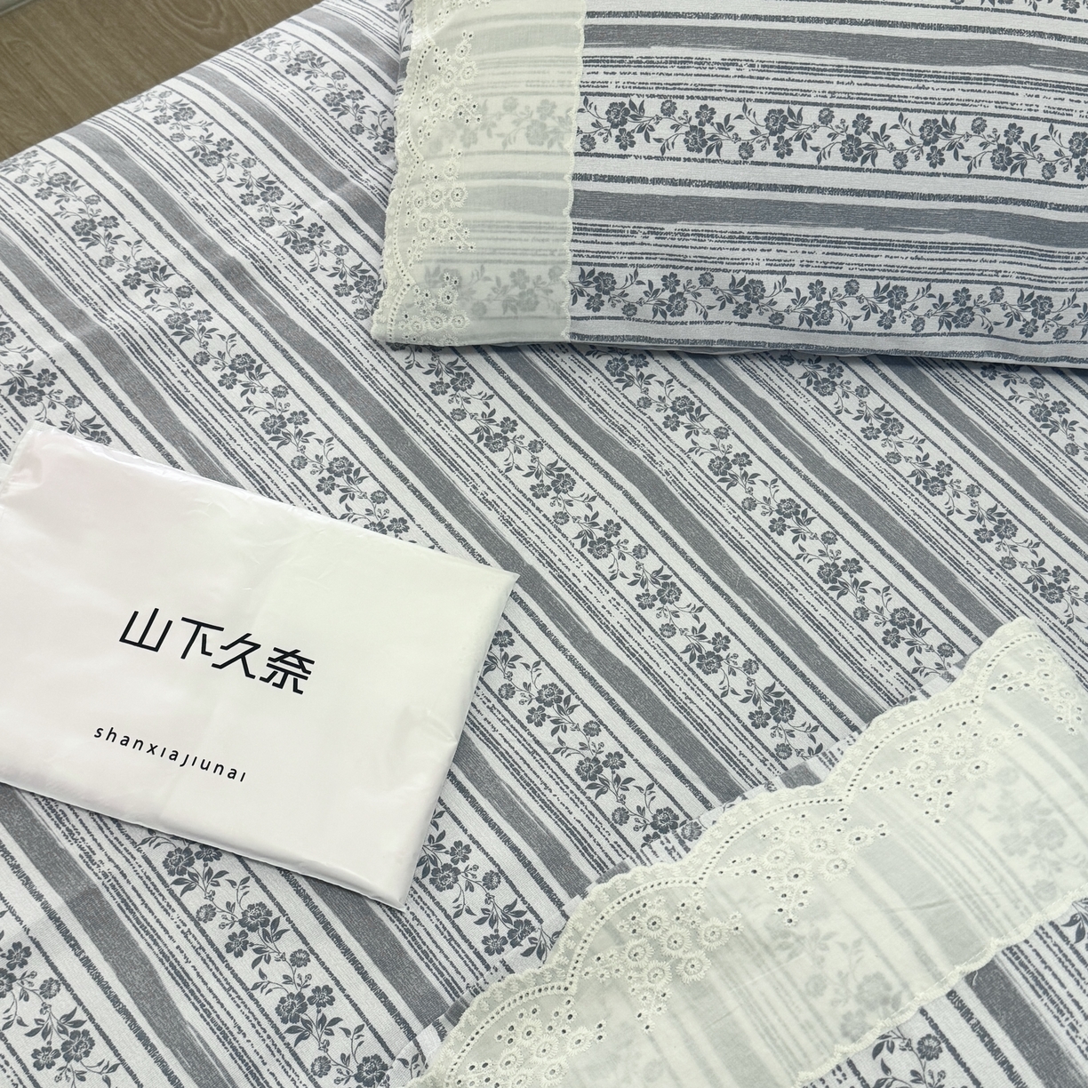 91家纺网 家纺一手货源 找家纺 一隅花田 2026新款竹感纤维双经双纬高密度四季软布席全棉花边款老粗布 春野