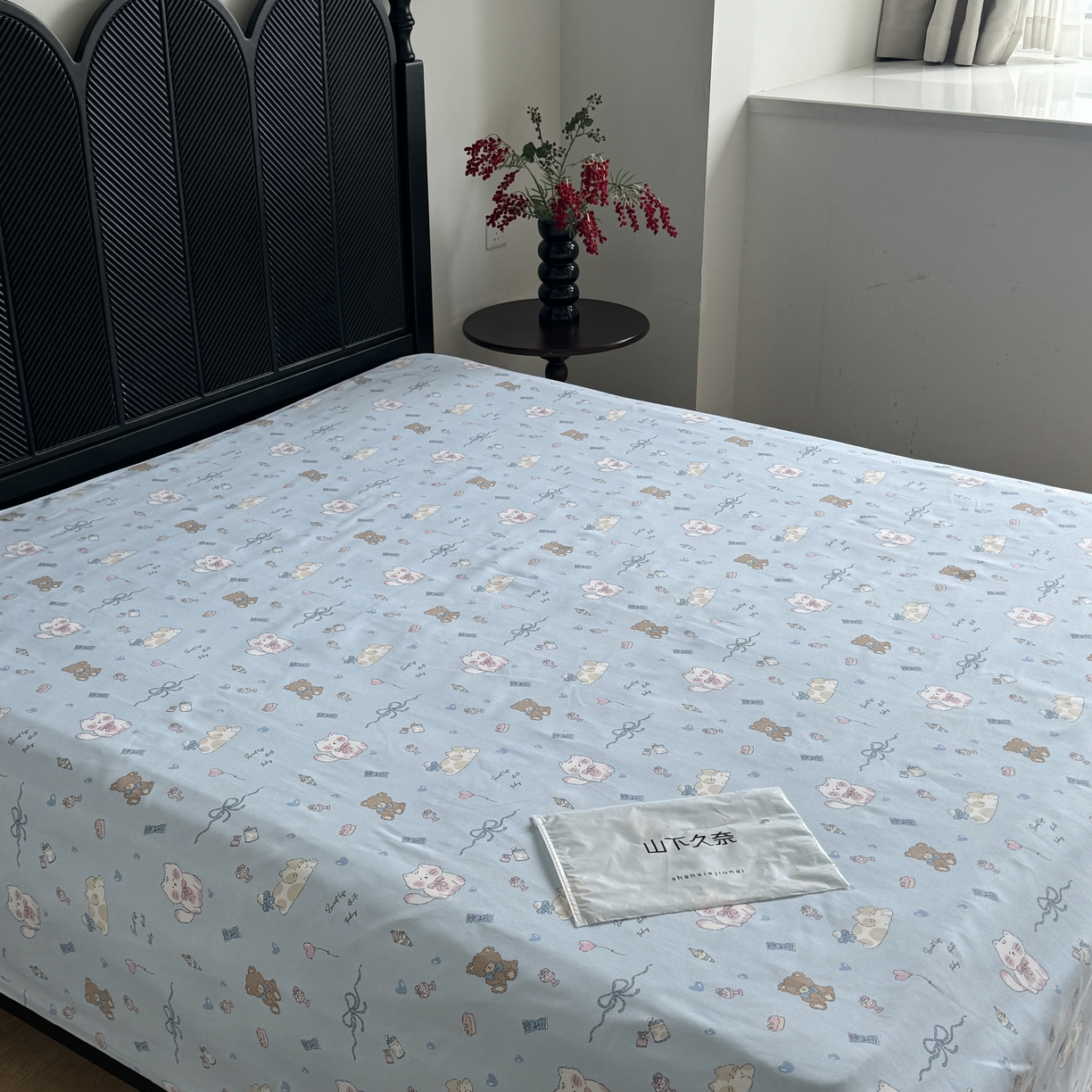 91家纺网 家纺一手货源 找家纺 一隅花田 2026新款竹感纤维双经双纬高密度四季软布席全棉花边款老粗布 海盐小熊