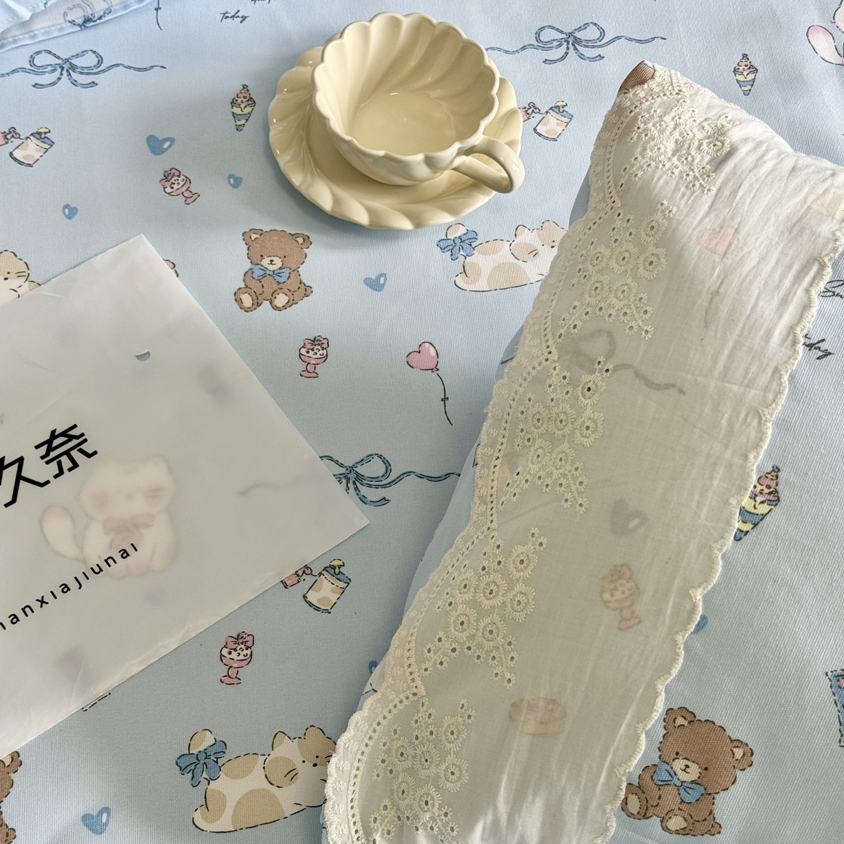 91家纺网 家纺一手货源 找家纺 一隅花田 2026新款竹感纤维双经双纬高密度四季软布席全棉花边款老粗布 海盐小熊