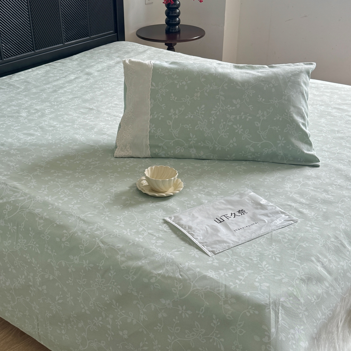 91家纺网 家纺一手货源 找家纺 一隅花田 2026新款竹感纤维双经双纬高密度四季软布席全棉花边款老粗布 漫语