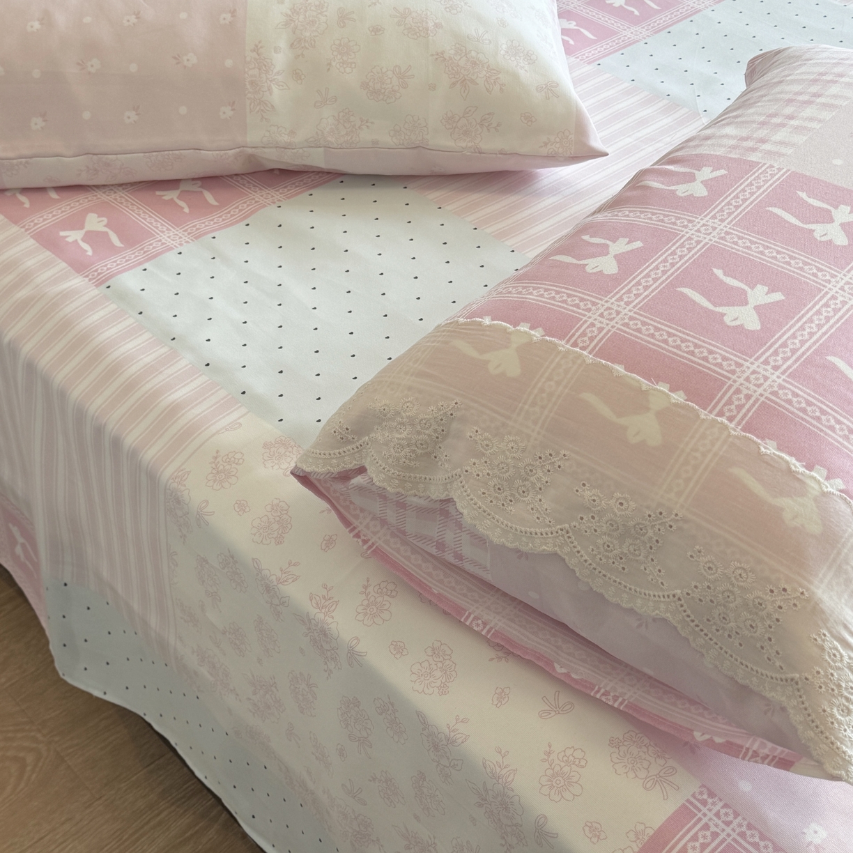 91家纺网 家纺一手货源 找家纺 一隅花田 2026新款竹感纤维双经双纬高密度四季软布席全棉花边款老粗布 奶油可可