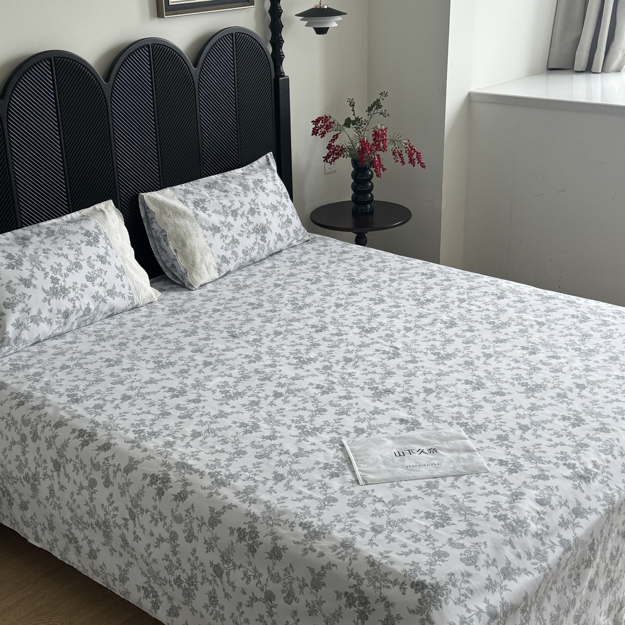 91家纺网 家纺一手货源 找家纺 一隅花田 2026新款竹感纤维双经双纬高密度四季软布席全棉花边款老粗布 南法蔷薇