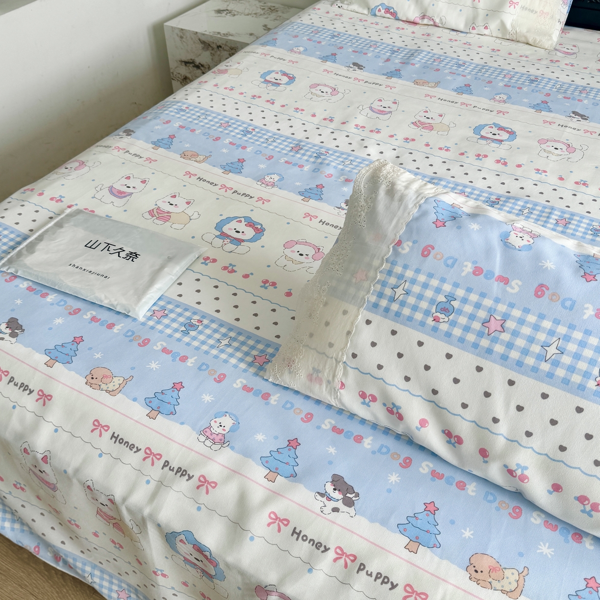 91家纺网 家纺一手货源 找家纺 一隅花田 2026新款竹感纤维双经双纬高密度四季软布席全棉花边款老粗布 汪星人