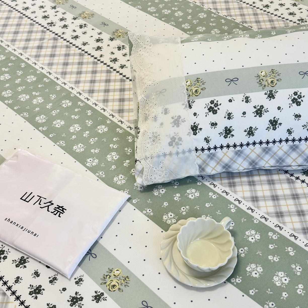 91家纺网 家纺一手货源 找家纺 一隅花田 2026新款竹感纤维双经双纬高密度四季软布席全棉花边款老粗布 夏意