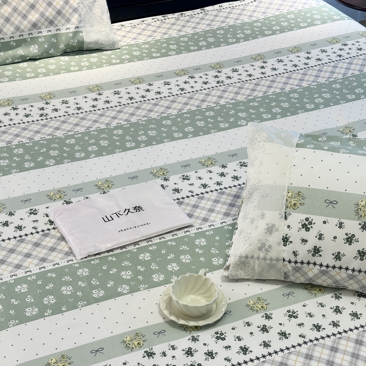 91家纺网 家纺一手货源 找家纺 一隅花田 2026新款竹感纤维双经双纬高密度四季软布席全棉花边款老粗布 夏意