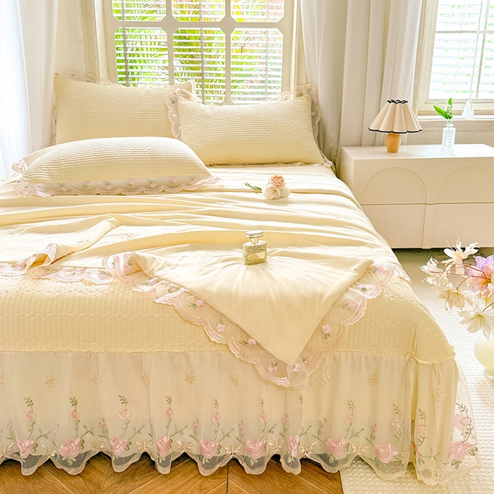 91家纺网 家纺一手货源 找家纺 苏米娜家纺SUMINA 2026新款A类锦氨凉感公主风夏被凉席四件套 初恋-奶酪黄